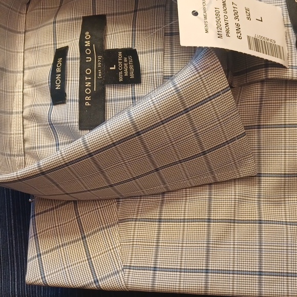 Pronto Uomo Dress Shirt - Picture 3 of 3